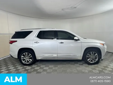 More photos of 2020 Chevrolet Traverse High Country at ALM GMC SOUTH, GA