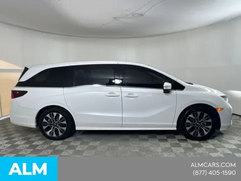 More photos of 2025 Honda Odyssey Elite at ALM GMC SOUTH, GA