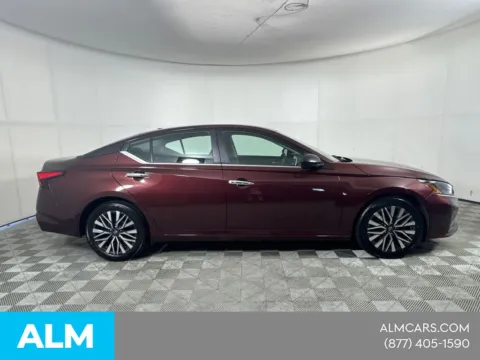More photos of 2025 Nissan Altima 2.5 SV at ALM GMC SOUTH, GA