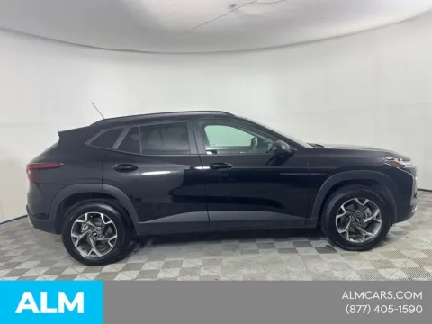 More photos of 2025 Chevrolet Trax LT at ALM GMC SOUTH, GA