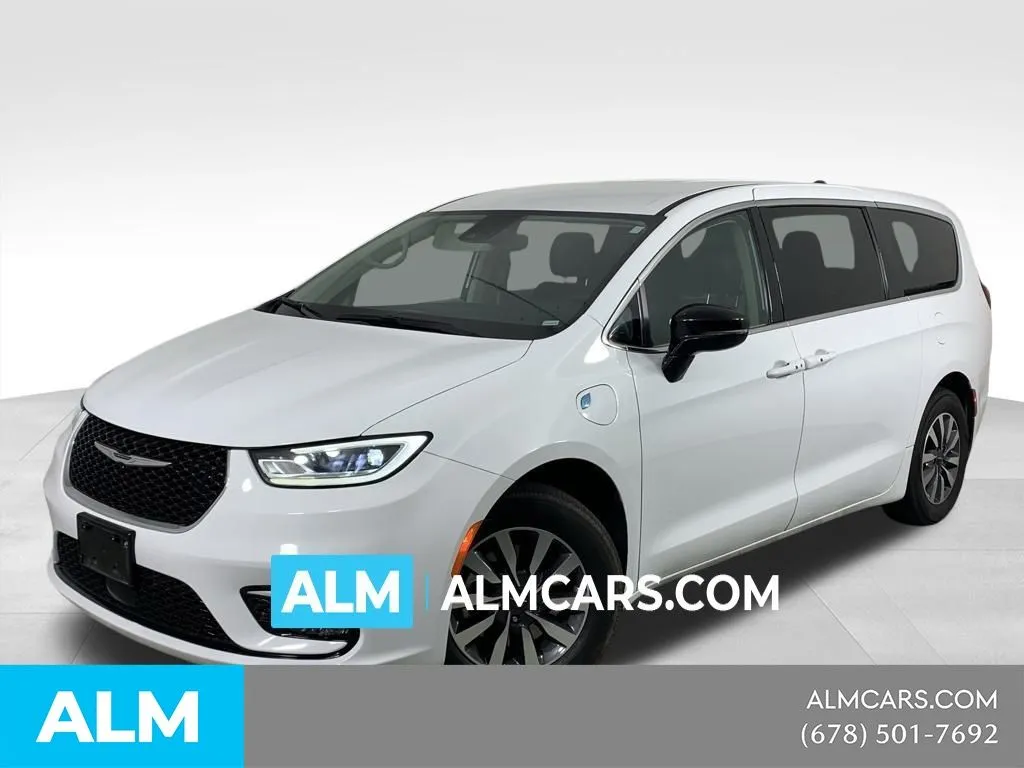 White 2024 Chrysler Pacifica Hybrid Select for sale in Morrow, GA