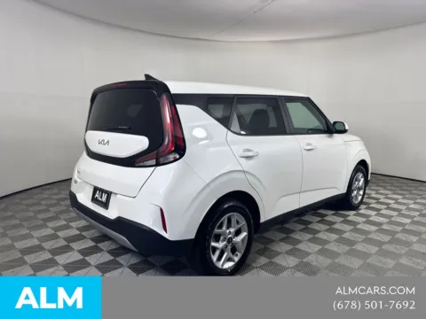 More photos of 2025 Kia Soul LX at ALM Mazda South, GA