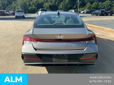More photos of 2025 Hyundai Elantra SEL Convenience at ALM Mazda South, GA