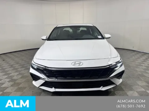 Photos of 2025 Hyundai Elantra SEL Convenience for sale in Morrow, GA at ALM Mazda South