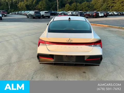 More photos of 2025 Hyundai Elantra SEL Convenience at ALM Mazda South, GA
