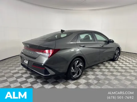 More photos of 2025 Hyundai Elantra SEL Convenience at ALM Mazda South, GA