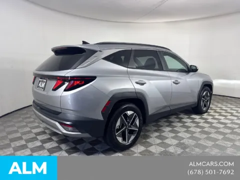 More photos of 2025 Hyundai Tucson SEL at ALM Mazda South, GA