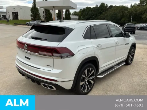 More photos of 2025 Volkswagen Atlas Cross Sport 2.0T SEL Premium R-Line at ALM Mazda South, GA