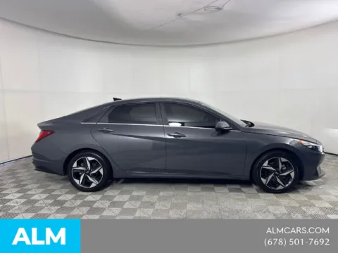 More photos of 2023 Hyundai Elantra Hybrid Limited at ALM Mazda South, GA
