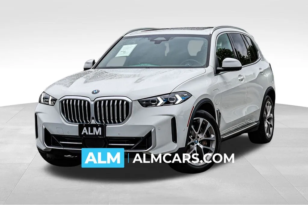 White 2024 BMW X5 xDrive50e / MT Certified for sale in Newnan, GA