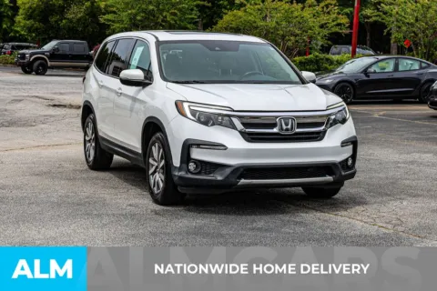 More photos of 2020 Honda Pilot EX-L at ALM Newnan, GA