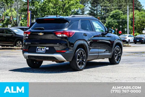 More photos of 2023 Chevrolet TrailBlazer LT at ALM Newnan, GA