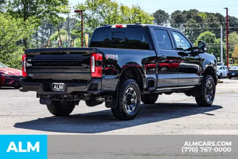 More photos of 2025 Ford F-350SD Platinum at ALM Newnan, GA