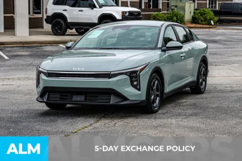 More photos of 2025 Kia K4 LXS at ALM Newnan, GA