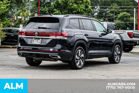 More photos of 2024 Volkswagen Atlas 2.0T SE w/Technology at ALM Newnan, GA