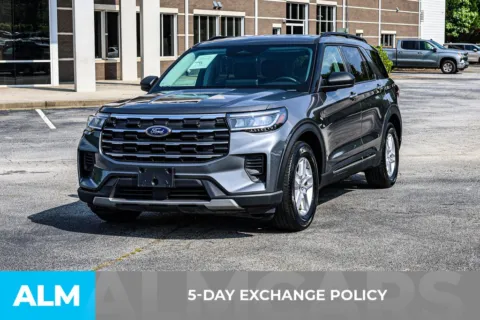 More photos of 2025 Ford Explorer Active at ALM Newnan, GA