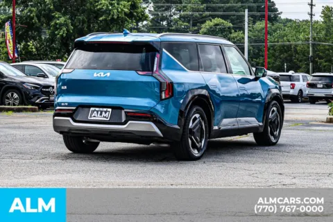 More photos of 2024 Kia EV9 Land at ALM Newnan, GA