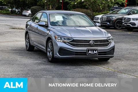 More photos of 2024 Volkswagen Jetta 1.5T SE at ALM Newnan, GA