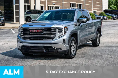 More photos of 2025 GMC Sierra 1500 SLT at ALM Newnan, GA
