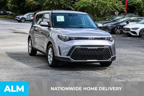 More photos of 2025 Kia Soul LX at ALM Newnan, GA