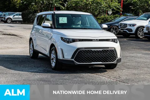More photos of 2025 Kia Soul LX at ALM Newnan, GA