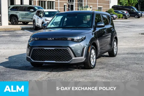 More photos of 2025 Kia Soul LX at ALM Newnan, GA