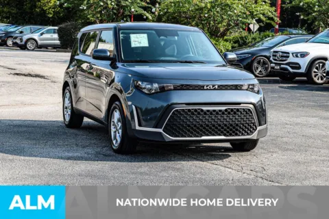 More photos of 2025 Kia Soul LX at ALM Newnan, GA