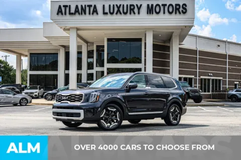 Photos of 2025 Kia Telluride S for sale in Newnan, GA at ALM Newnan