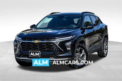 Black 2025 Chevrolet Trax LT for sale in Newnan, GA
