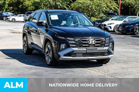 More photos of 2025 Hyundai Tucson SEL at ALM Newnan, GA
