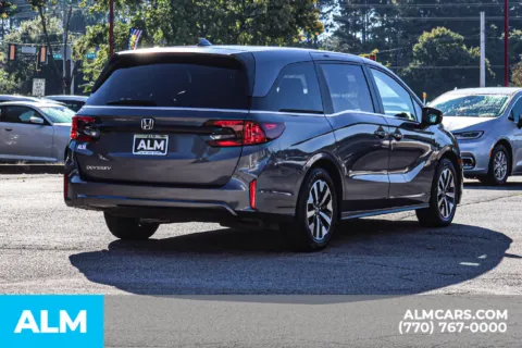 More photos of 2025 Honda Odyssey EX-L at ALM Newnan, GA