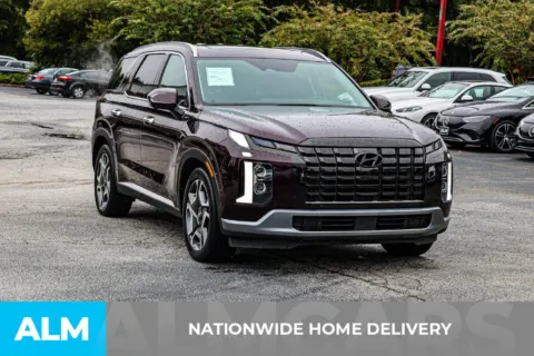 More photos of 2024 Hyundai Palisade Limited at ALM Newnan, GA