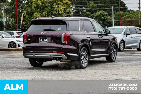 More photos of 2024 Hyundai Palisade Limited at ALM Newnan, GA