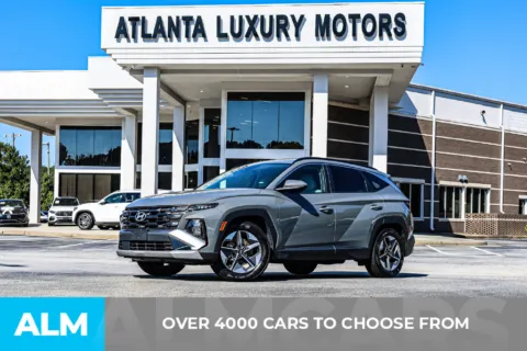Photos of 2025 Hyundai Tucson SEL for sale in Newnan, GA at ALM Newnan