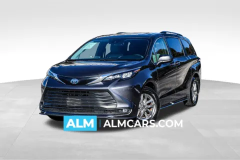 Gray 2025 Toyota Sienna XLE for sale in Newnan, GA