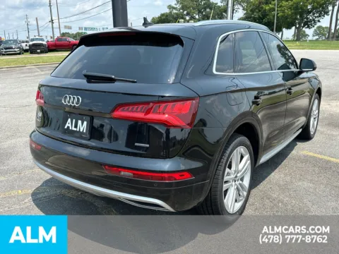 More photos of 2020 Audi Q5 45 Premium Plus at ALM CDJR Perry, GA