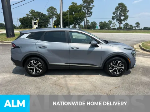 More photos of 2025 Kia Sportage EX at ALM CDJR Perry, GA