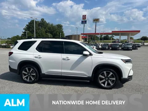 More photos of 2025 Honda Pilot Touring at ALM CDJR Perry, GA