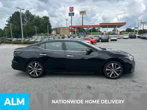 More photos of 2023 Nissan Maxima 3.5 SL at ALM Kia Perry, GA