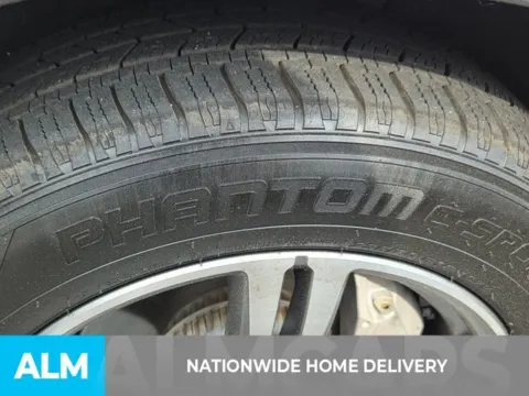 More photos of 2021 Mercedes-Benz GLC 300 at ALM Kia Perry, GA