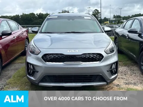 Photos of 2022 Kia Niro Plug-In Hybrid LXS for sale in Perry, GA at ALM Kia Perry