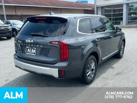More photos of 2024 Kia Telluride LX at ALM Kia Perry, GA