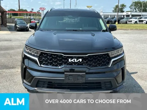 Photos of 2022 Kia Sorento Hybrid S for sale in Perry, GA at ALM Kia Perry