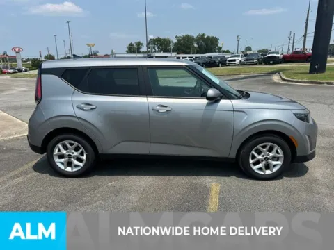 More photos of 2025 Kia Soul LX at ALM Kia Perry, GA