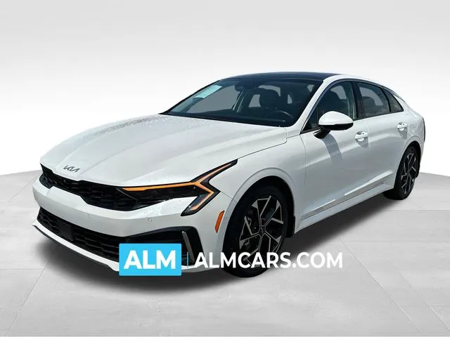 White 2025 Kia K5 EX for sale in Perry, GA