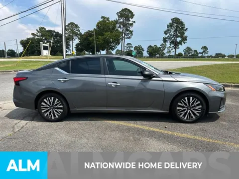 More photos of 2025 Nissan Altima 2.5 SV at ALM Kia Perry, GA