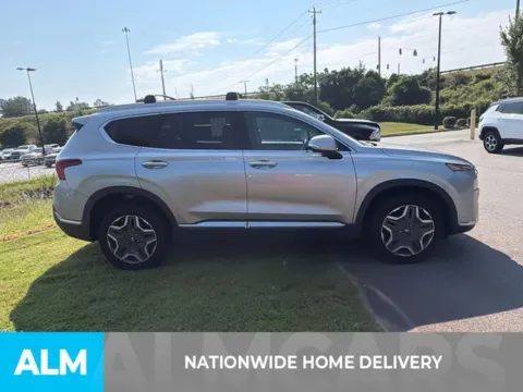 More photos of 2023 Hyundai Santa Fe Limited at ALM Kia Perry, GA