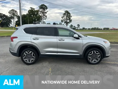 More photos of 2023 Hyundai Santa Fe Limited at ALM Kia Perry, GA