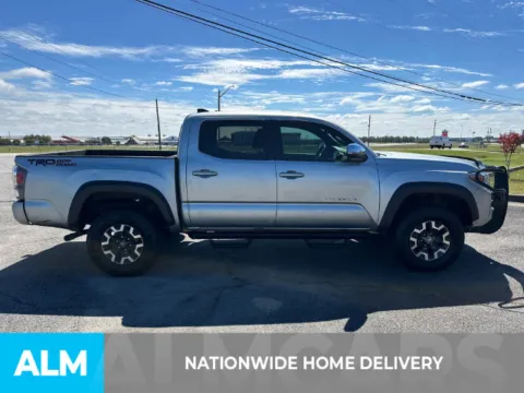 More photos of 2022 Toyota Tacoma TRD Off-Road at ALM Kia Perry, GA