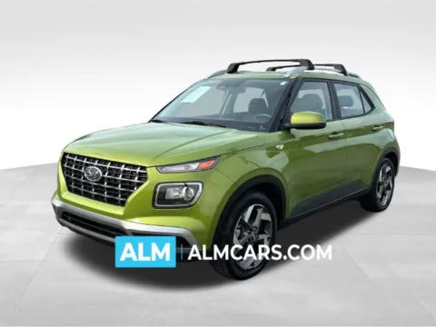 Green 2023 Hyundai Venue SEL for sale in Perry, GA